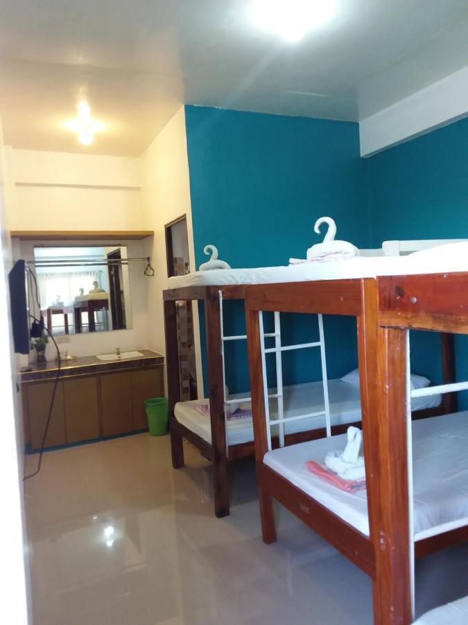 Pete'S Inn Roxas City Exterior photo